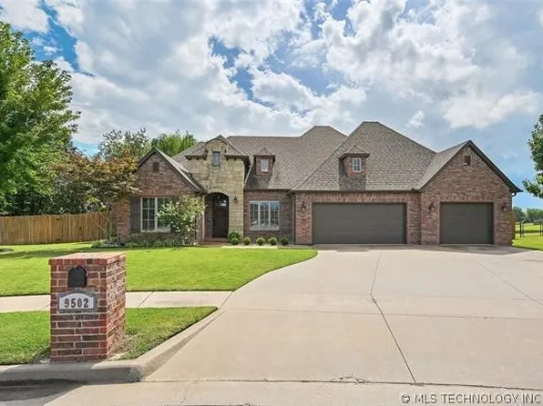 9502 N 143rd East Ct, Owasso, OK 74055