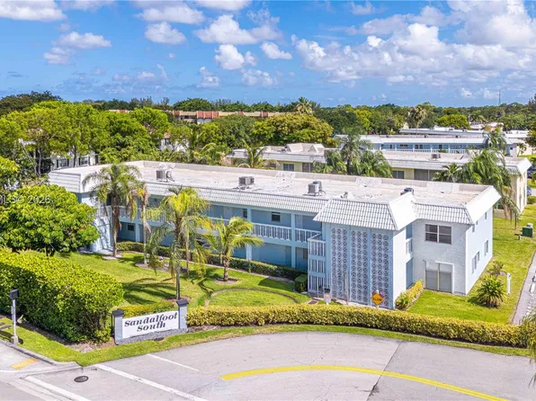 9780 Marina Blvd APT 424, Boca Raton, FL 33428