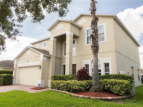 2nd image of 1755 Plantation Oak Dr