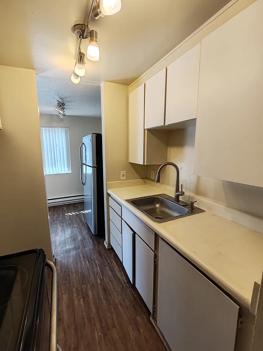 Building Photo - 7429 Rainier Ave S #307