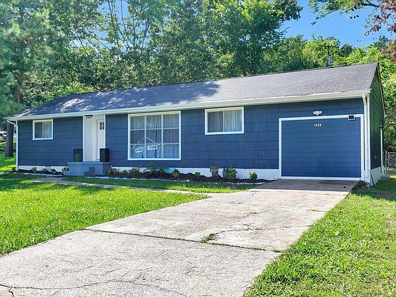 2nd image of 1583 Pin Oak Dr
