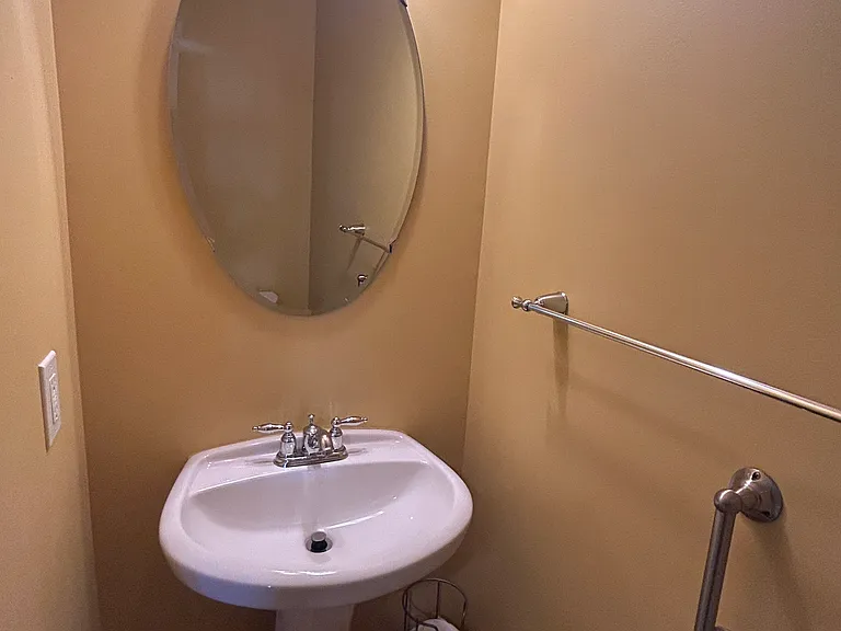 32 Goldfinch Dr — Photo 10