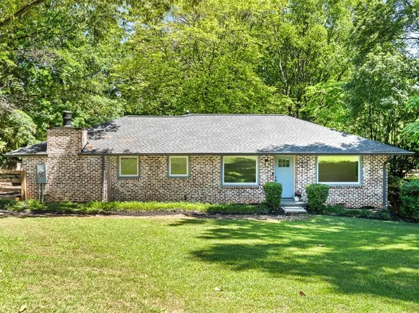 3811 Hillcrest Dr SE, Smyrna, GA 30080