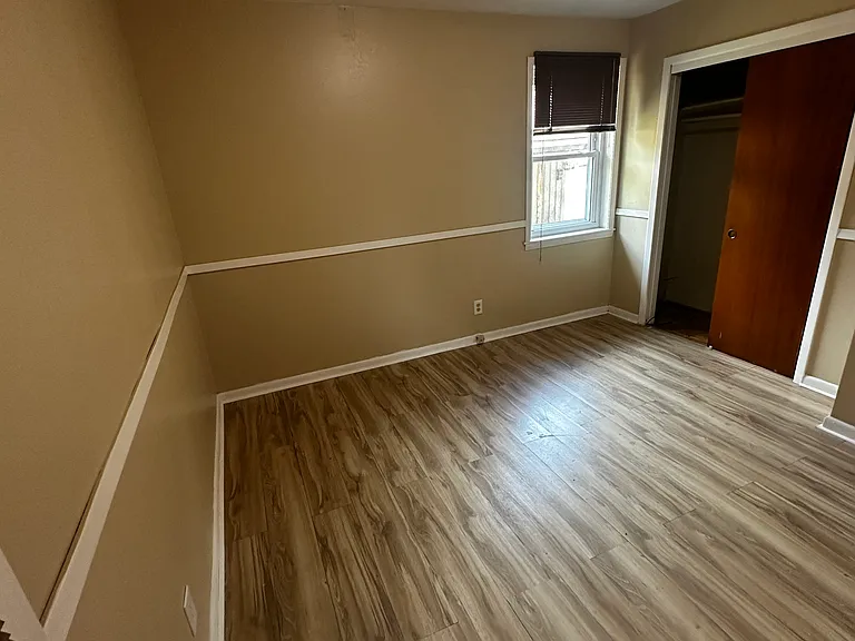 3850 Lisa Ln — Photo 8