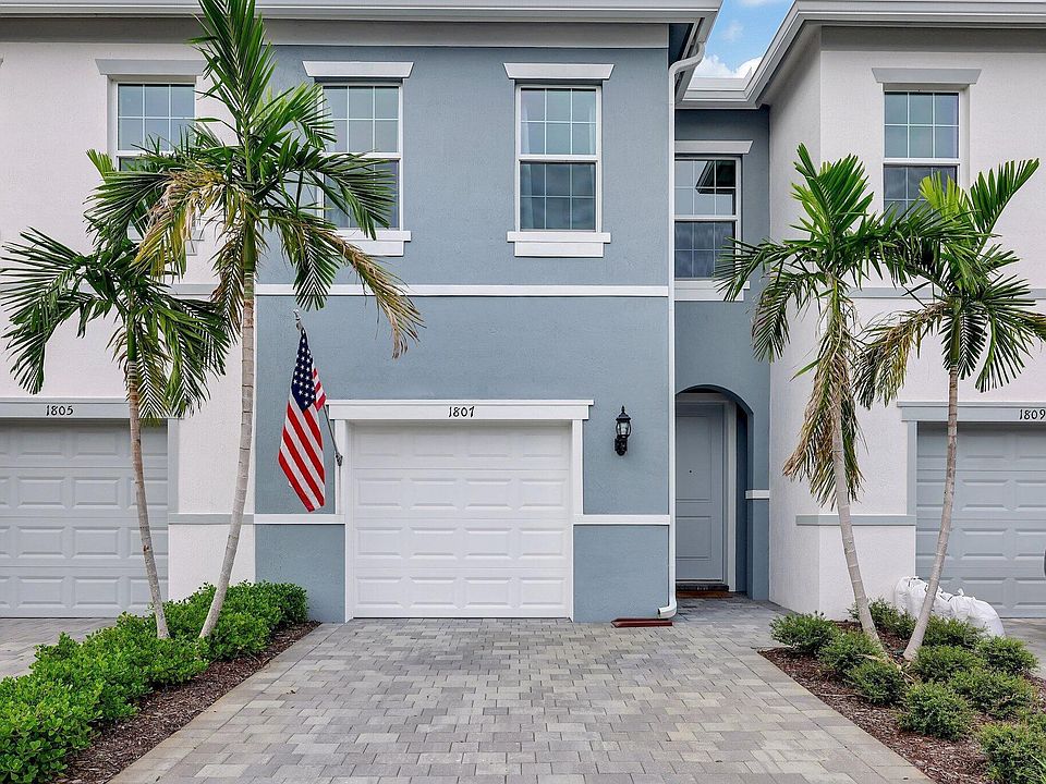 1st image of 1807 SE Ocean Cove Way