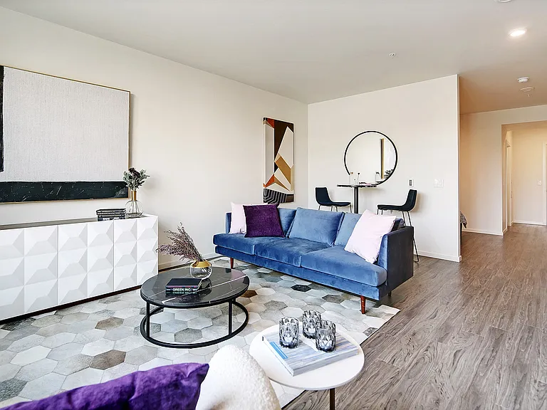 Emerson Seattle — Photo 2
