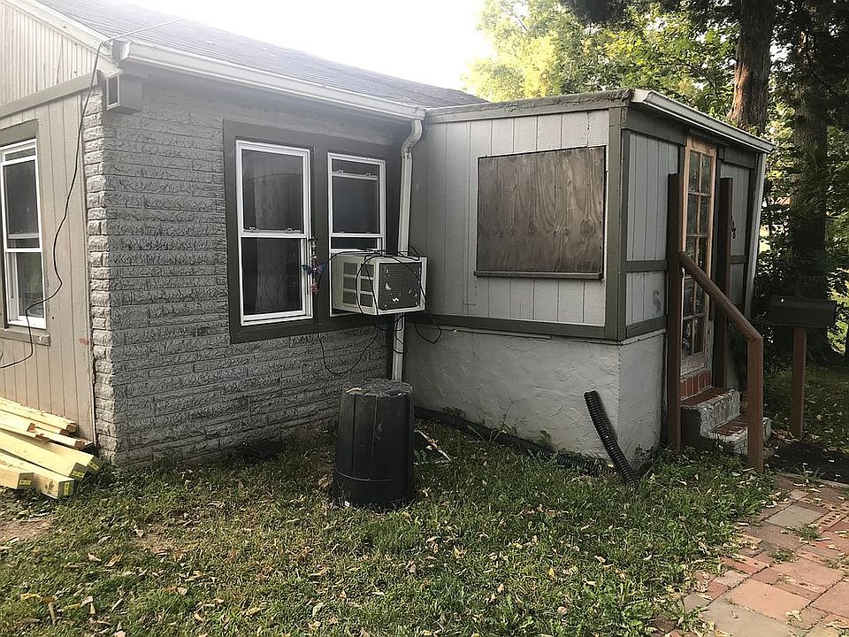 1st image of 908 S Logan Ave