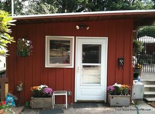 3555 Knob Hill Ln UNIT A, Eugene, OR