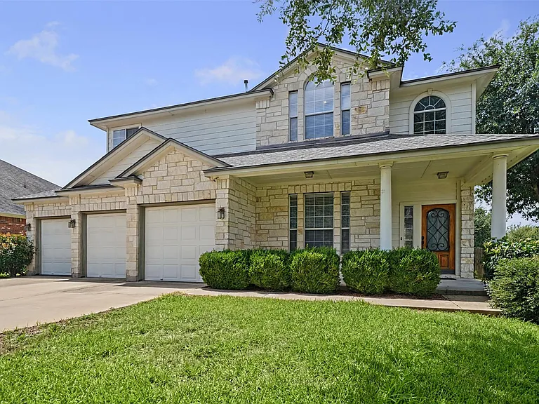 15417 Staked Plains Loop — Photo 3