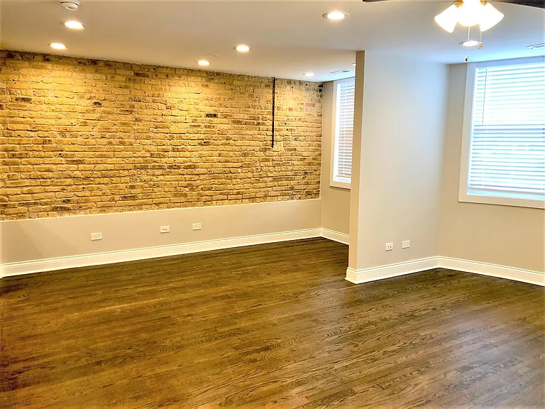 1432 W Farragut Ave #G — Photo 3