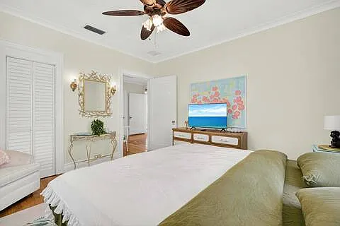 7706 Westmoreland Dr — Photo 41