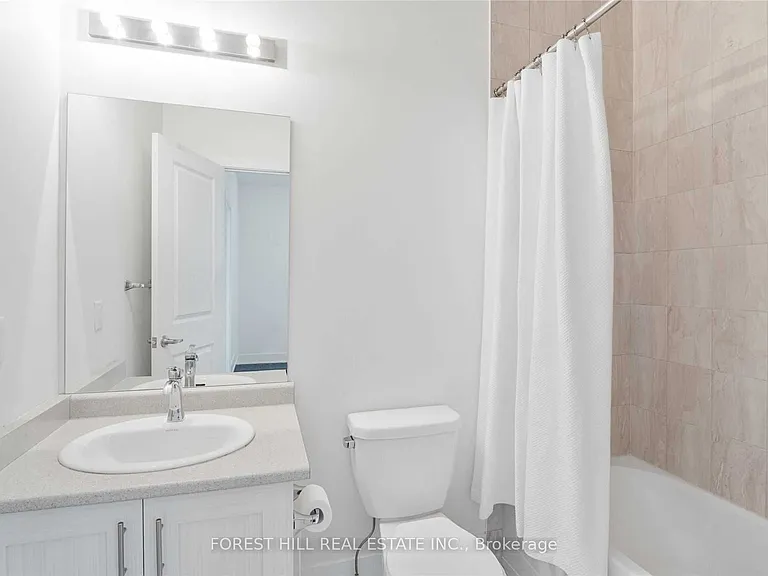 9144 Bathurst St — Photo 26