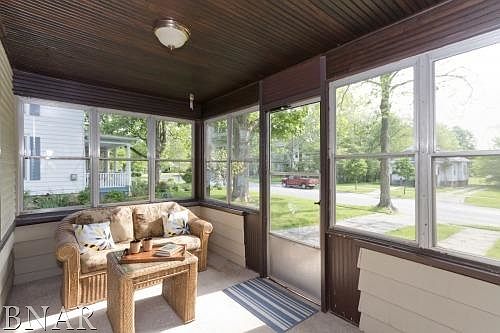 Enclosed front porch