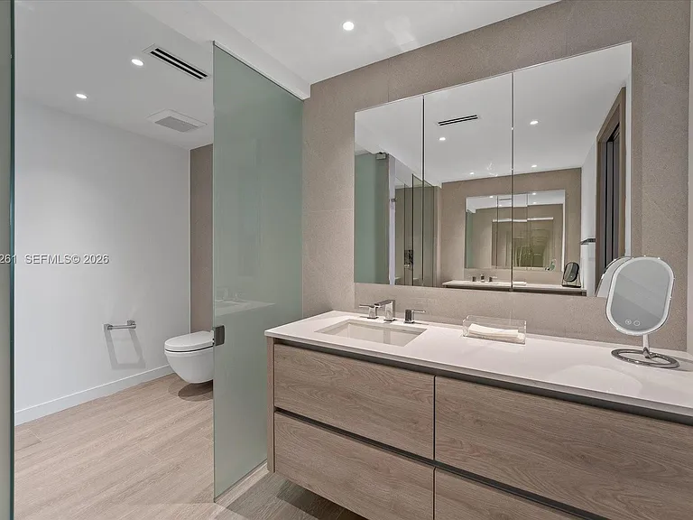 199 Ocean Lane Dr #1001 — Photo 22
