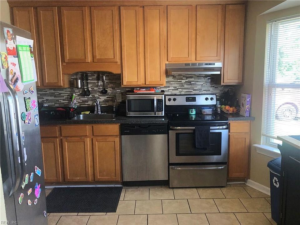 1st image of 6008 Edgelake Dr