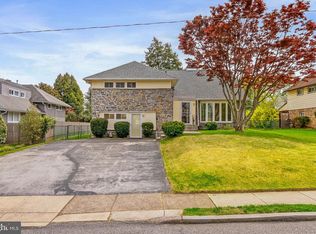 129 Whitemarsh Rd, Ardmore, PA 19003