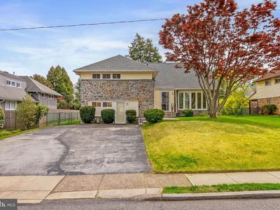 129 Whitemarsh Rd, Ardmore, PA, 19003