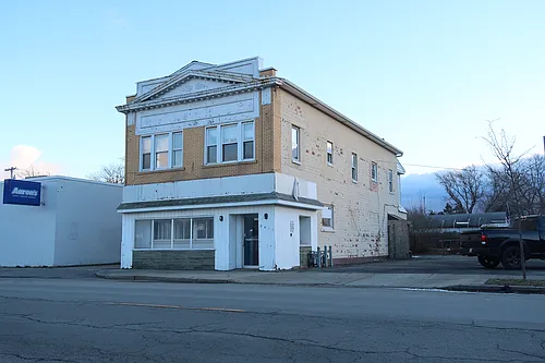 2511 Pine Ave #1 Photo 1