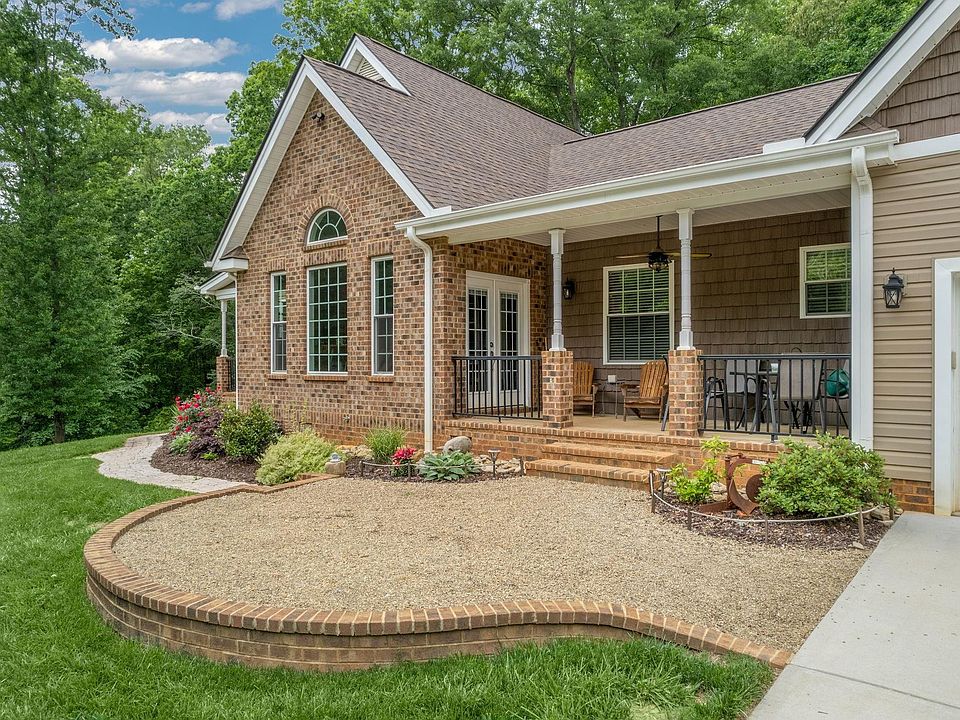 2131 Brockman McClimon Rd, Greer, SC 29651 | Zillow