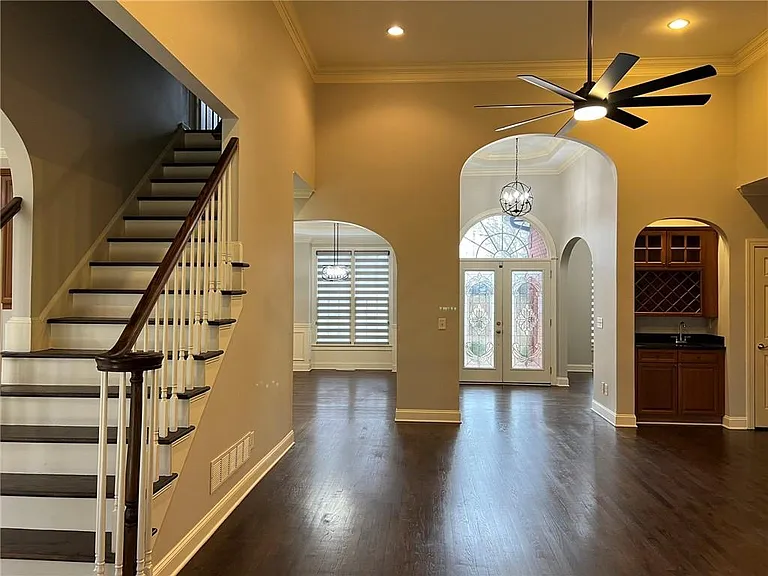 2476 Sewell Mill Rd — Photo 7