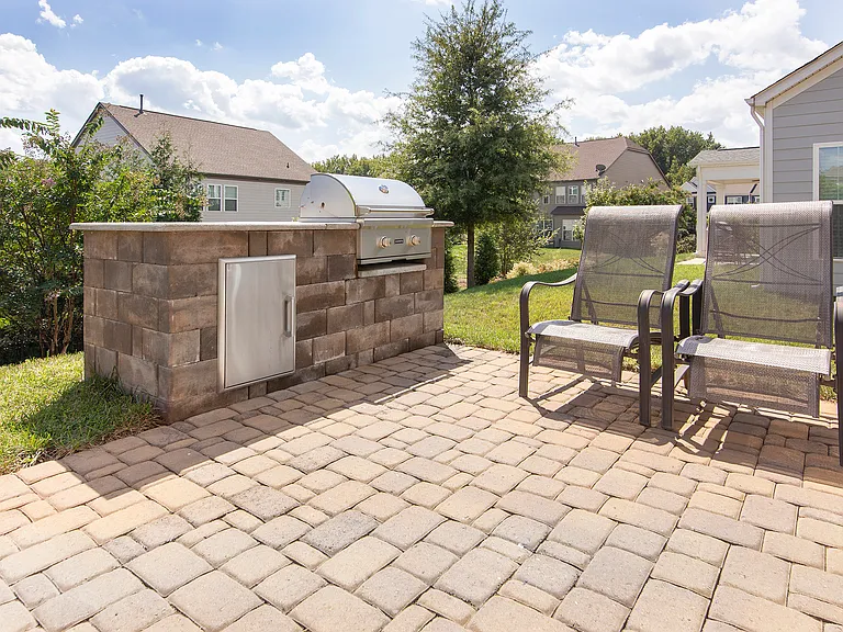 913 Ashton Oak Ct — Photo 5