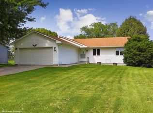 715 SW 4th St, Stuart, IA 50250