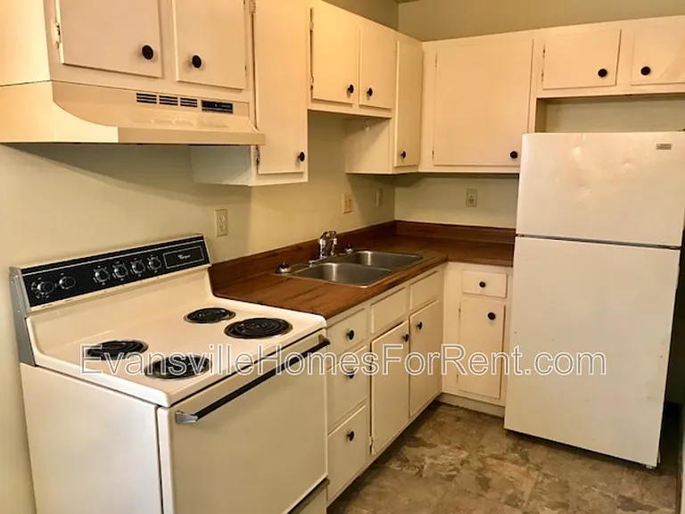 6515 Uebelhack Rd #2 — Photo 5