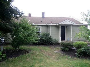 350 Forest Grove Ave, Wrentham, MA 02093
