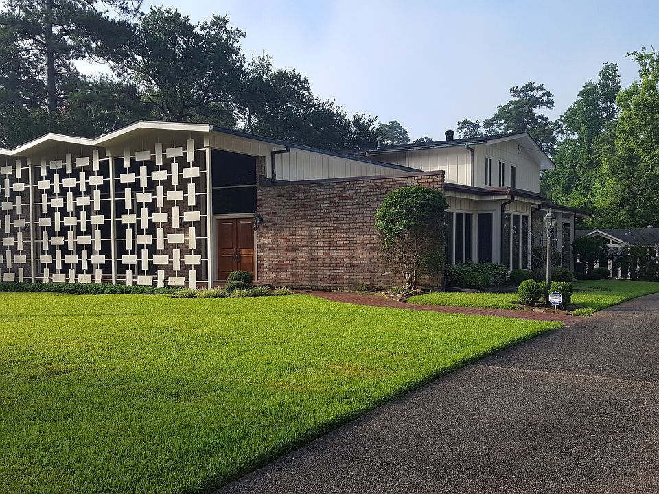 2nd image of 730 Northwood Dr
