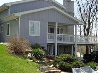 4125 Orion Rd, Rochester, MI 48306