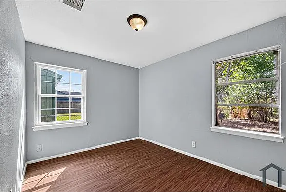 10106 Sierra Dr — Photo 17