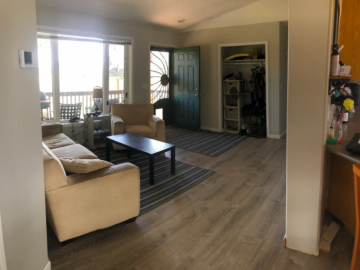 5 bed, 2460 sqft, $3,250 — Photo 2
