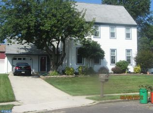 109 Hampshire Ct, Deptford, NJ 08096