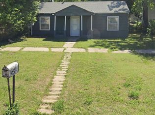 1916 Baker Ave, Great Bend, KS 67530
