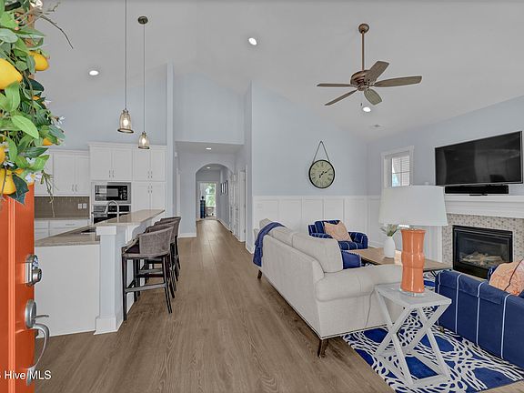 5th image of 309 Ivy Lane