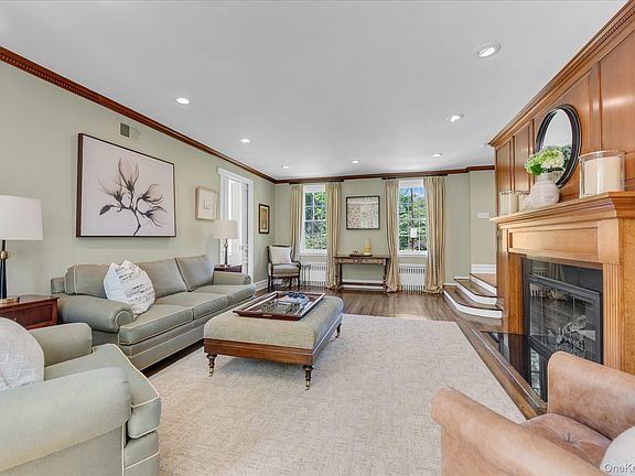 5th image of 74 Litchfield Road