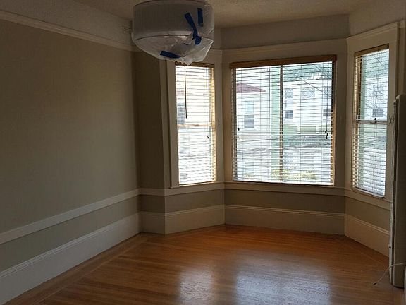 4th image of 77 Ramona Ave APT 3