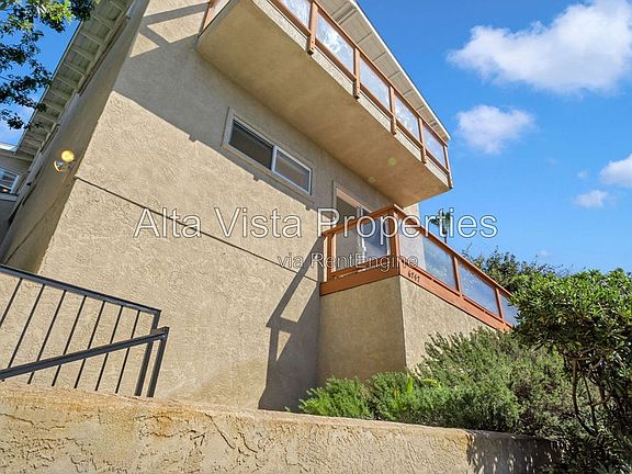 3rd image of 6747 Draper Ave