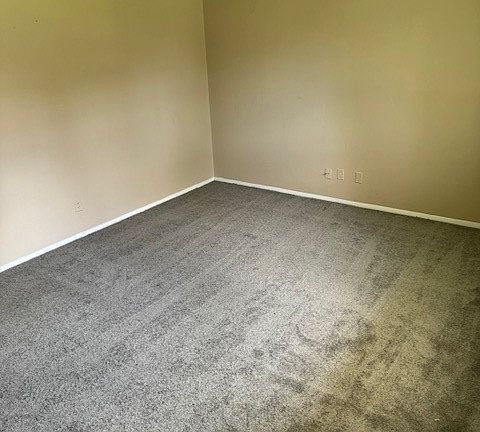 5th image of 6 Burchwood St