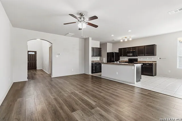 1508 Gateshead Dr — Photo 4