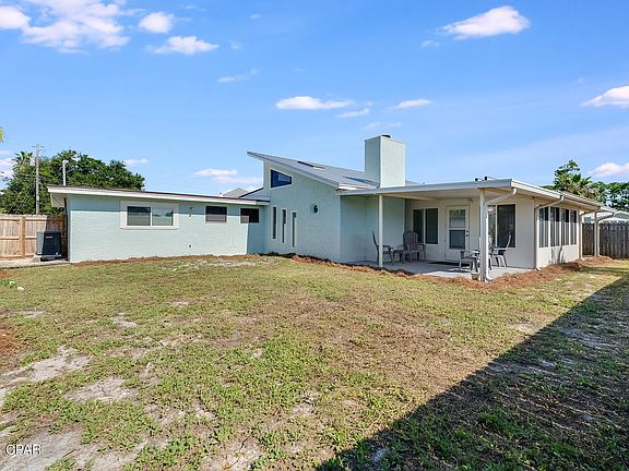 2nd image of 3511 Treasure Cir