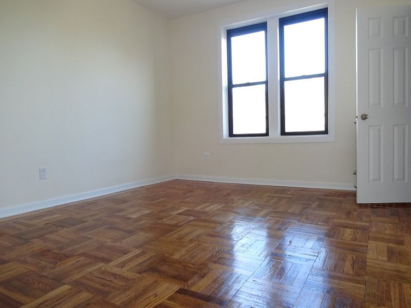 1st image of 1221 31st Ave APT 2D