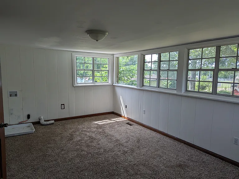 2121 Price Ave — Photo 15