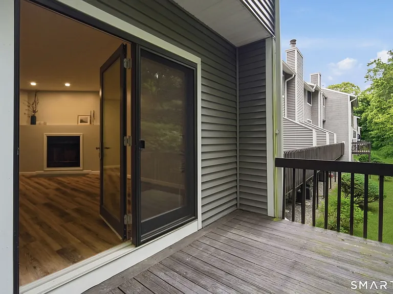 808 Mill Pond Dr #808 — Photo 12