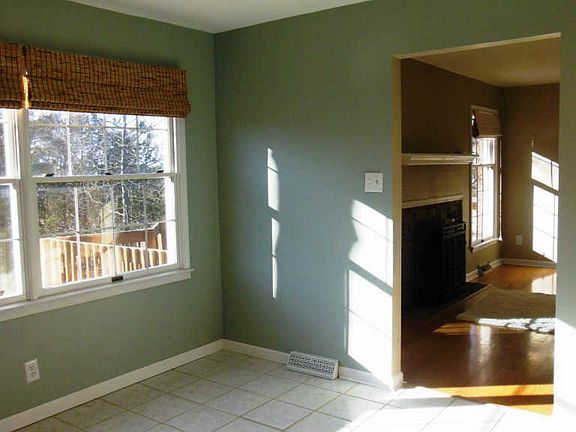 5th image of 1432 Satinwood Dr