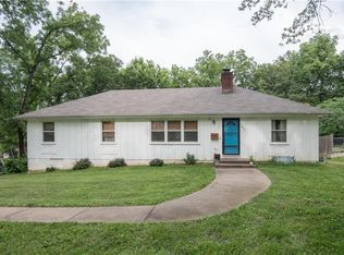 5731 Blackhoof Trl, Shawnee, KS 66203