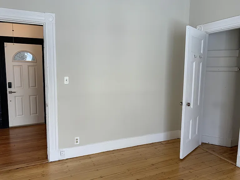 3 Mills St #5 — Photo 3