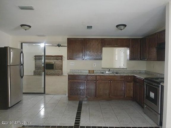 4th image of 4618 Haldis Ave