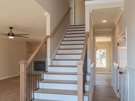 5th image of 1245 Bentley Park Ln