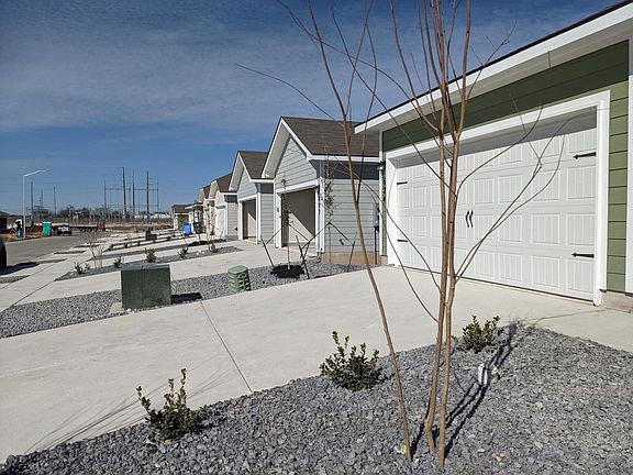 4th image of 3412 Seguin Rd #3414